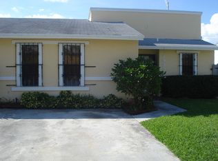 19332 SW 119th Ct, Miami, FL 33177