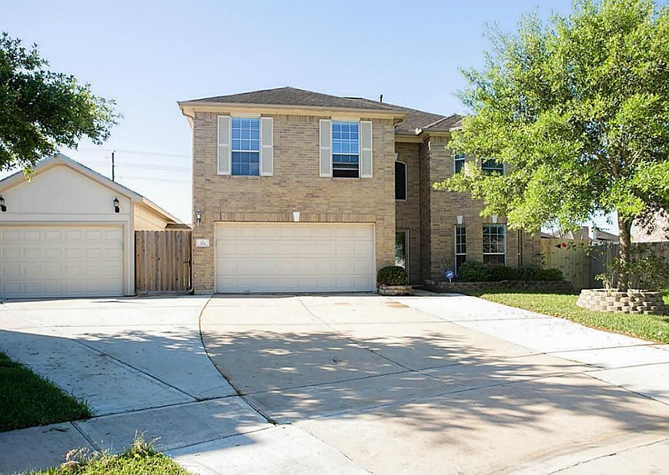 1st image of 214 Carlie Way