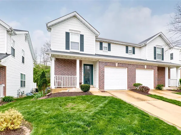 1167 Big Bend Crossing Dr, Valley Park, MO 63088