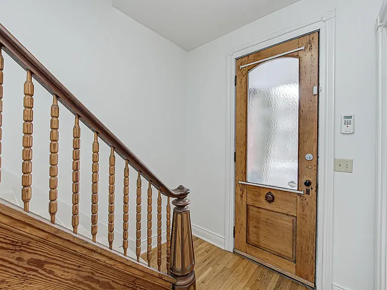 237 E Saint Joseph St — Photo 10