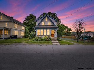 37 Laurel St, Newport, NH 03773