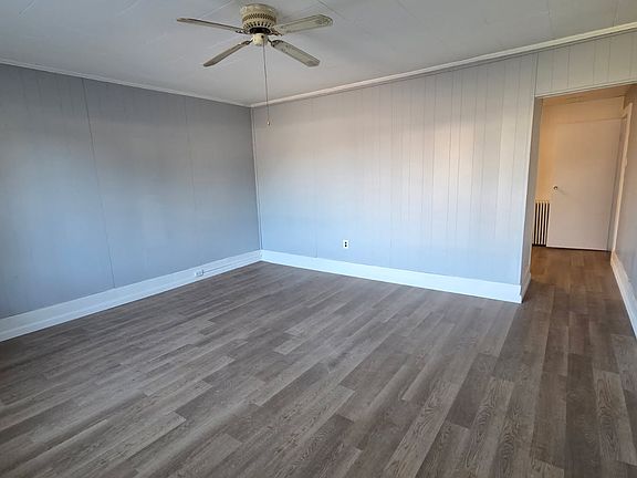 3rd image of 7221 Porter Rd #1