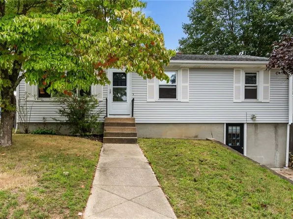 75 Atwood St, West Warwick, RI 02893