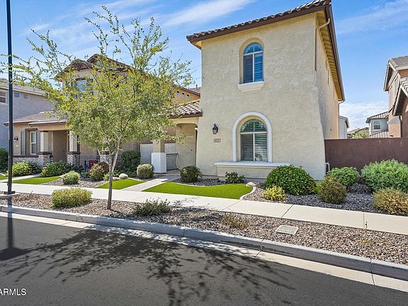 3rd image of 4133 E BETHENA Street