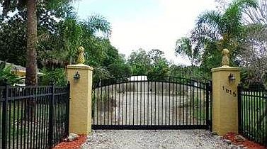 1st image of 2061 Keyway Dr