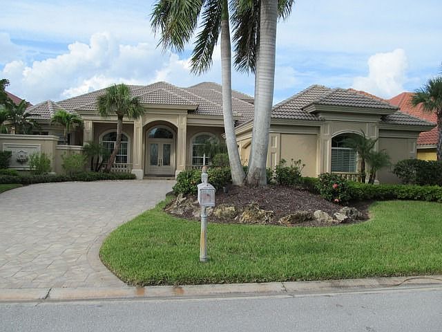 1st image of 9160 Willow Walk