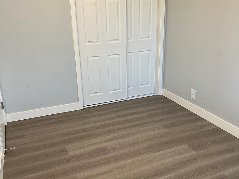 742 Lakebird Dr — Photo 25