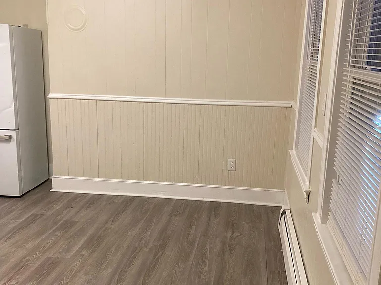 358 Main St #5 — Photo 7
