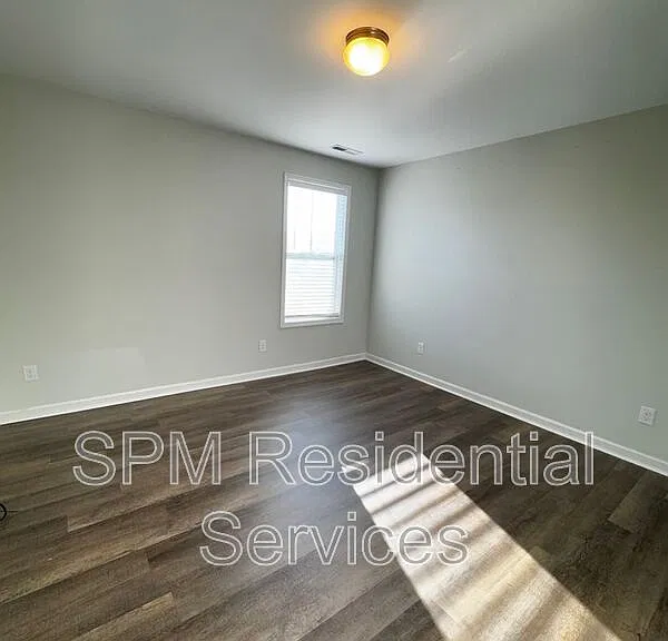 9393 Cassadine Ct NE — Photo 17