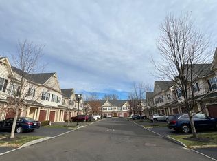 162 Serenity Ct, Norristown, PA 19401
