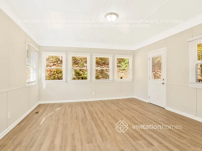 22 Peggy Ct NW — Photo 12