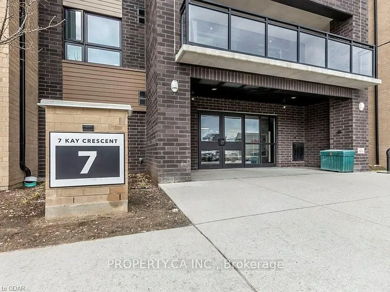7 Kay Cres #110 — Photo 2