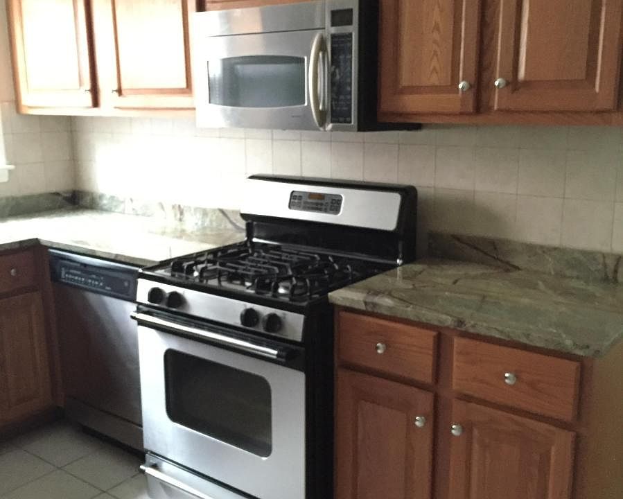 1st image of 8925 La Crosse Ave APT 1N