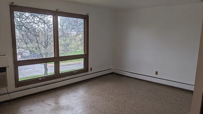 1 bed, 1.0 bath, 700 sqft, $1,100 — Photo 4