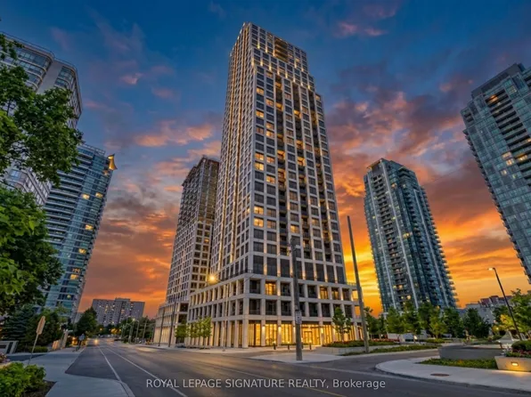 36 Elm Dr W, Mississauga, ON