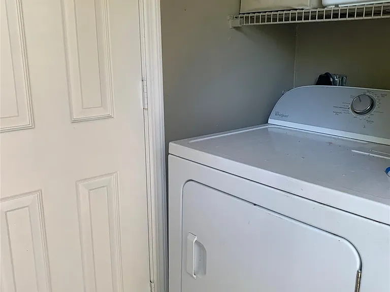 801 SW 10th St #1 — Photo 28