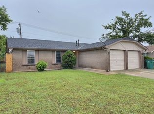 9217 N Eagle Ln, Oklahoma City, OK 73132