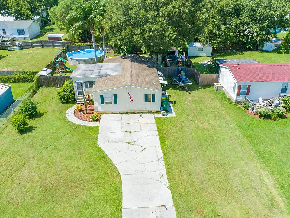 1st image of 4760 Cambridge Dr