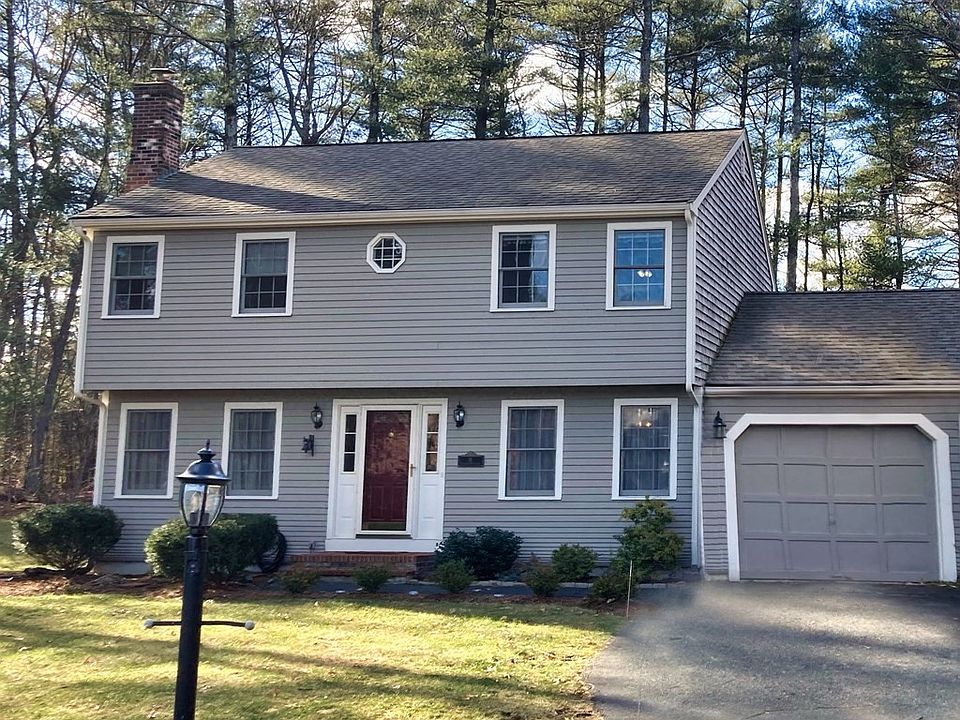 1st image of 18 Flagstone Pl #18