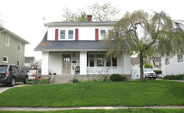 1st image of 2423 Ravenwood Ave