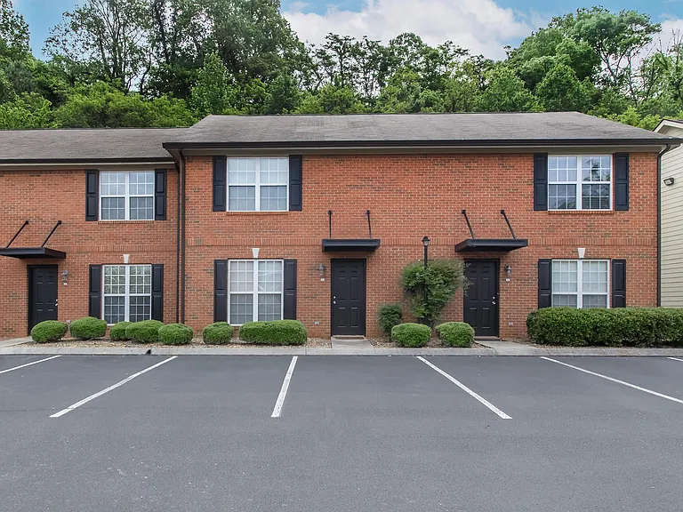 Bluff View at Northside Apartments — Photo 11