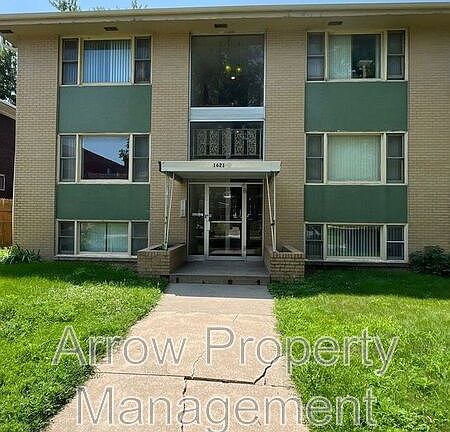 2nd image of 1621 Five #G