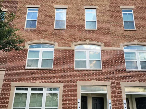 434 Parkview Ave #434, Gaithersburg, MD 20878