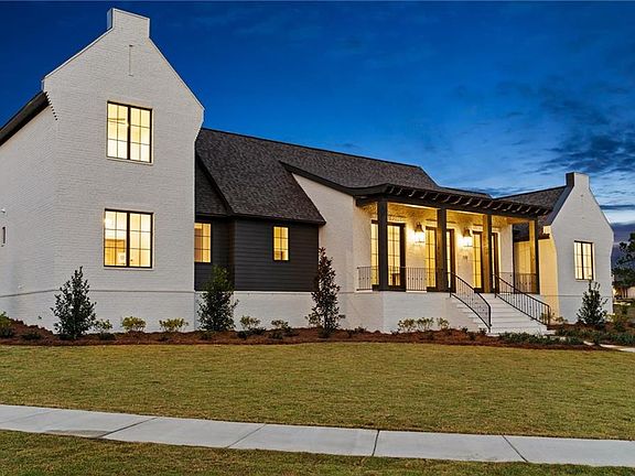 5th image of 170 Mount Pleasant Blvd