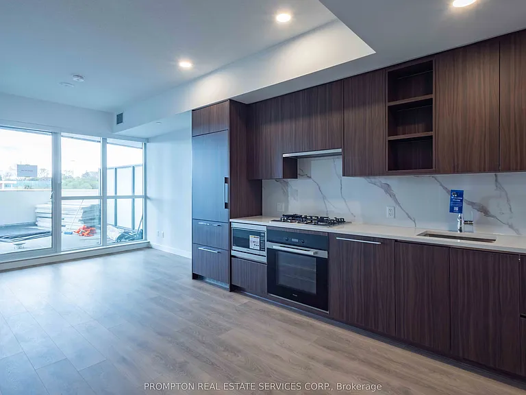 18 Esther Shiner Blvd #312 — Photo 17