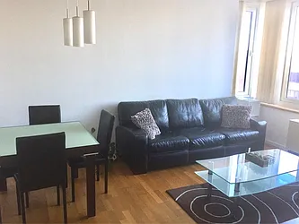 Rented by R New York