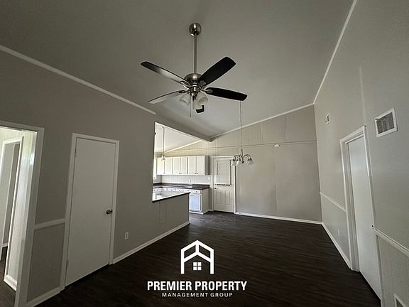 5th image of 2847 Elmore Park Rd