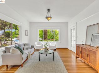 320 51st St APT A, Oakland, CA 94609