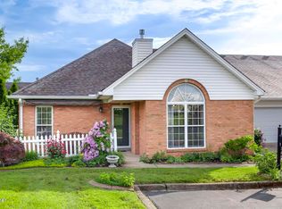 1081 Rosewood Pl, La Grange, KY 40031