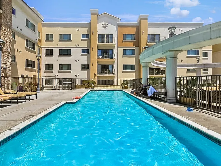 600 N Atlantic Blvd #215 — Photo 3