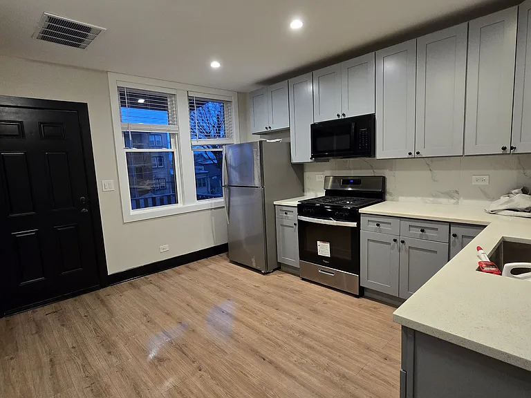3820 W Huron St #2 — Photo 6