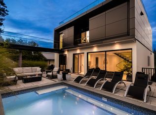 4188 Puget Dr, Vancouver, BC V6L 2V6