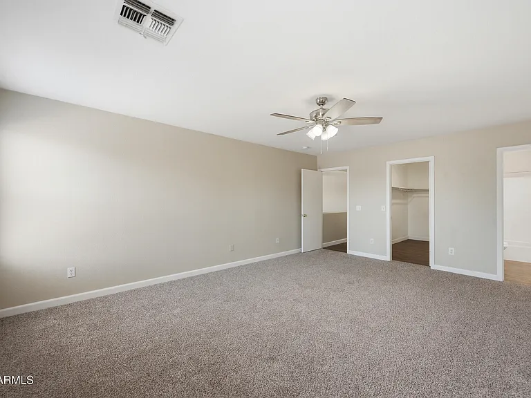 2851 E Cherry Hills Dr — Photo 12
