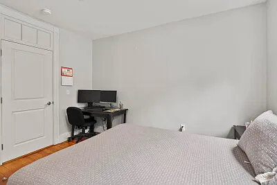 139 Adams St #3 — Photo 9
