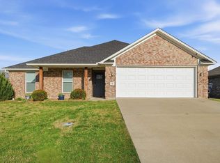 11 Weatherwood Dr, Greenbrier, AR 72058