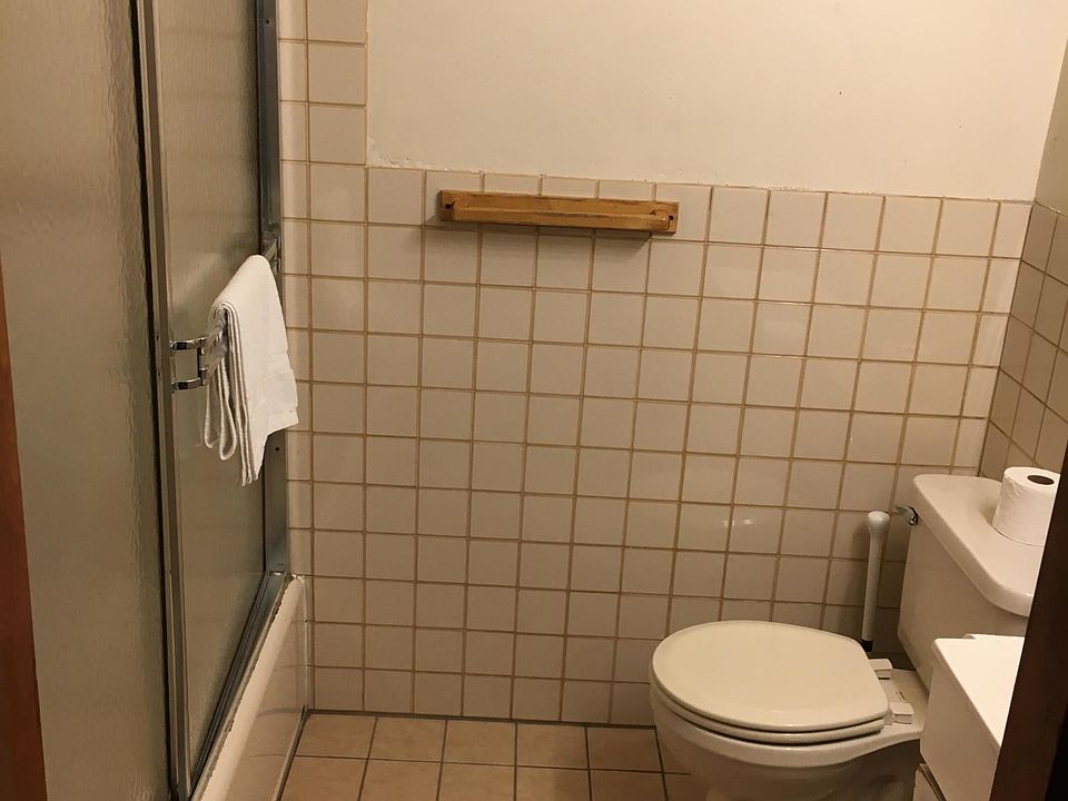 2nd image of 38 Linden St #1M