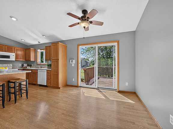 4th image of 5920 Belfry Ln NW