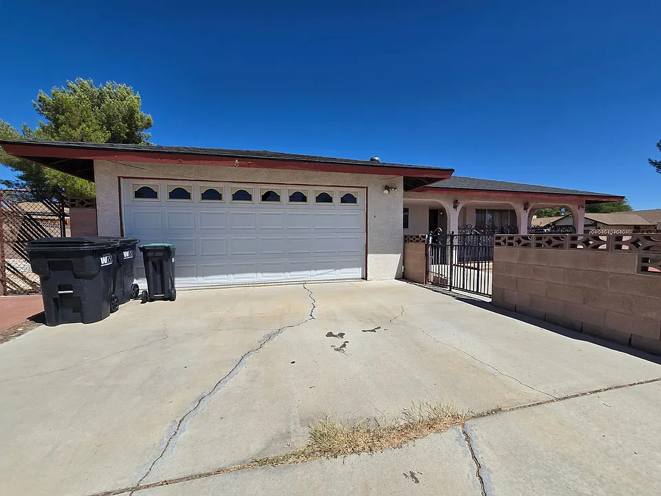 440 Cheyenne Cir