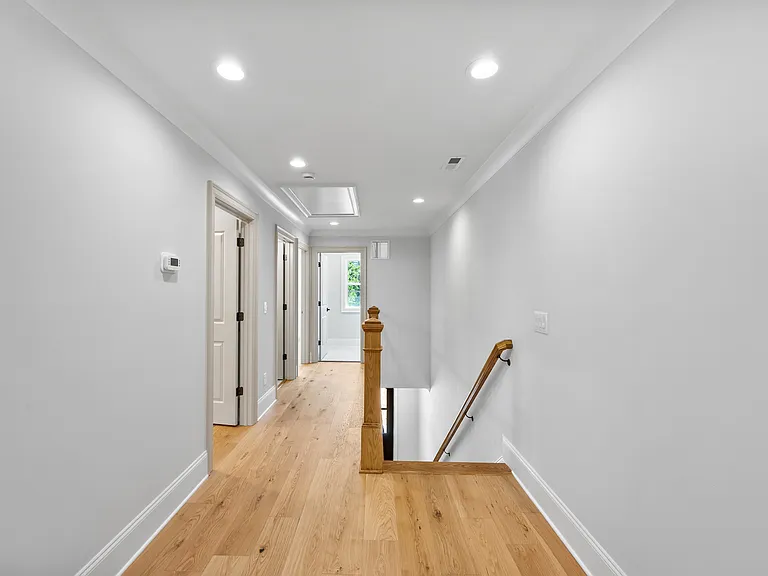 1331 Condon St — Photo 8
