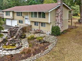 7987 Diane Ct NE, Bremerton, WA 98311