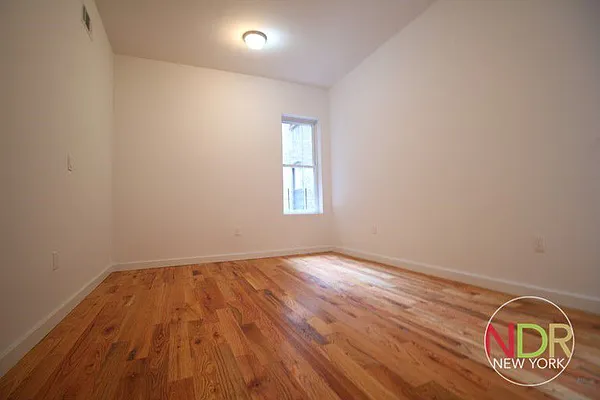 Rented by Next Door Realty NYC | media 22
