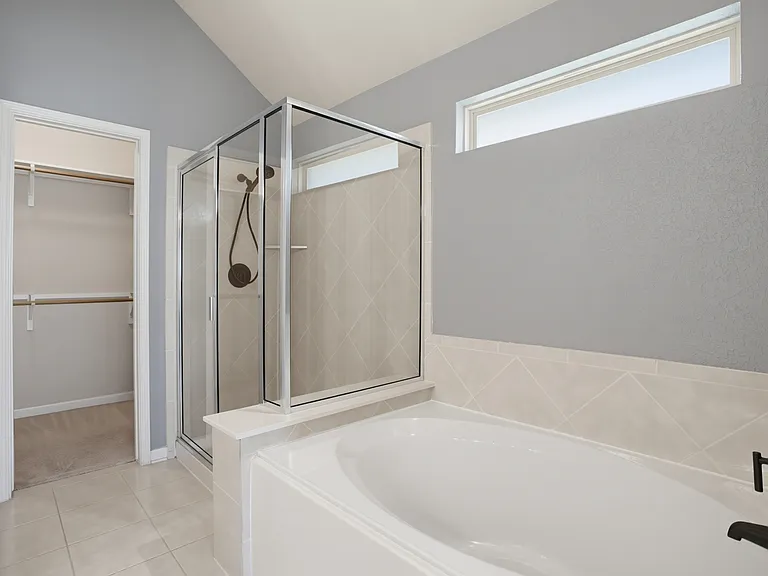 30612 Holstein Rd — Photo 26
