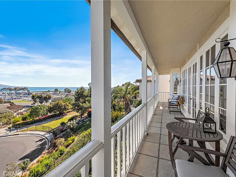 34372 Port Lantern — Photo 51