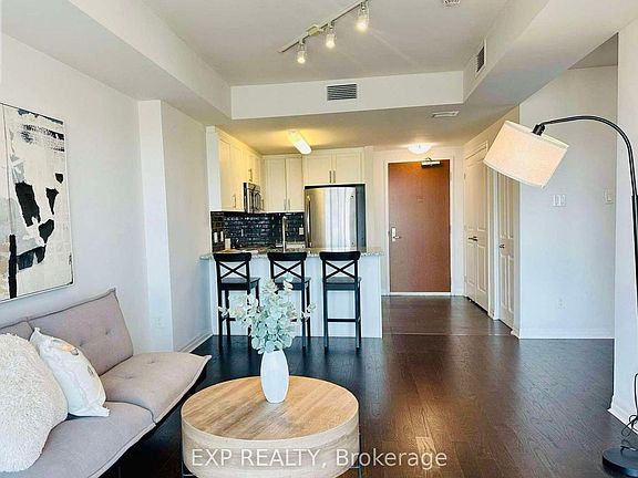 4th image of 195 Besserer St #2604