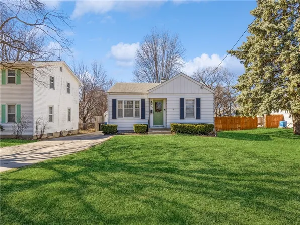 3334 59th St, Des Moines, IA 50322