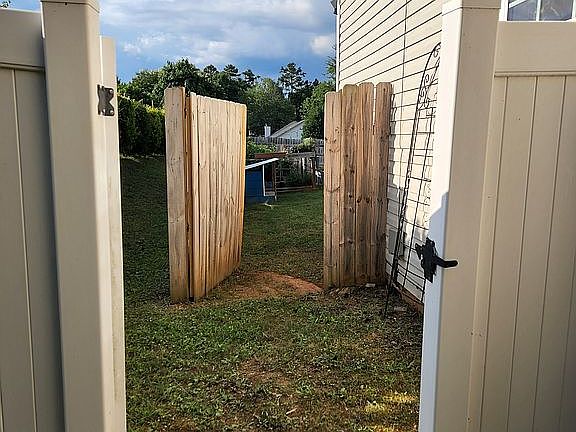 4th image of 125 Sheffield Dr